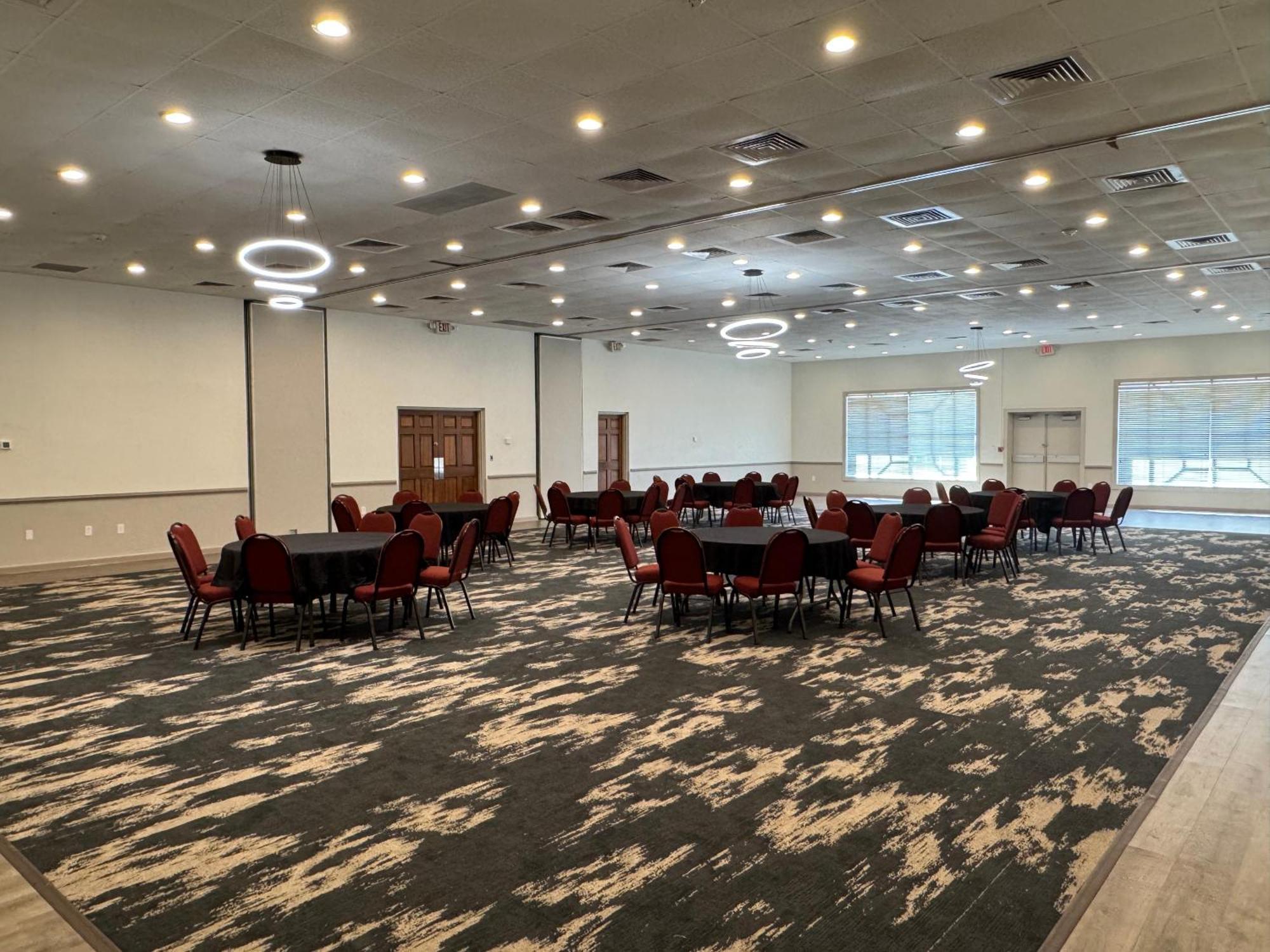 Clarion Inn & Suites Dothan South Eksteriør billede